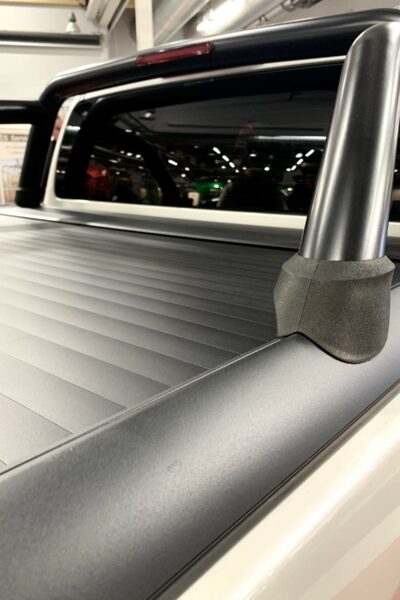 Isuzu 4